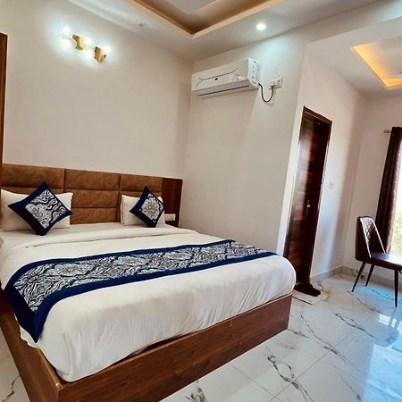 Aerovilla By Jmd Group New Delhi Exteriör bild